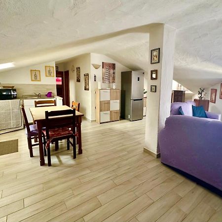 The Quiet Mansard Apartamento Olbia Exterior foto