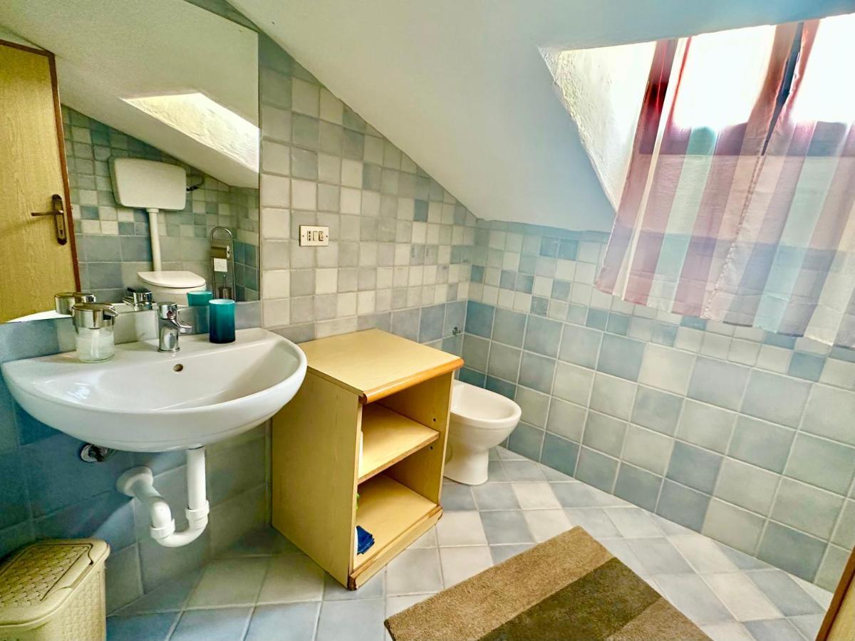 The Quiet Mansard Apartamento Olbia Exterior foto